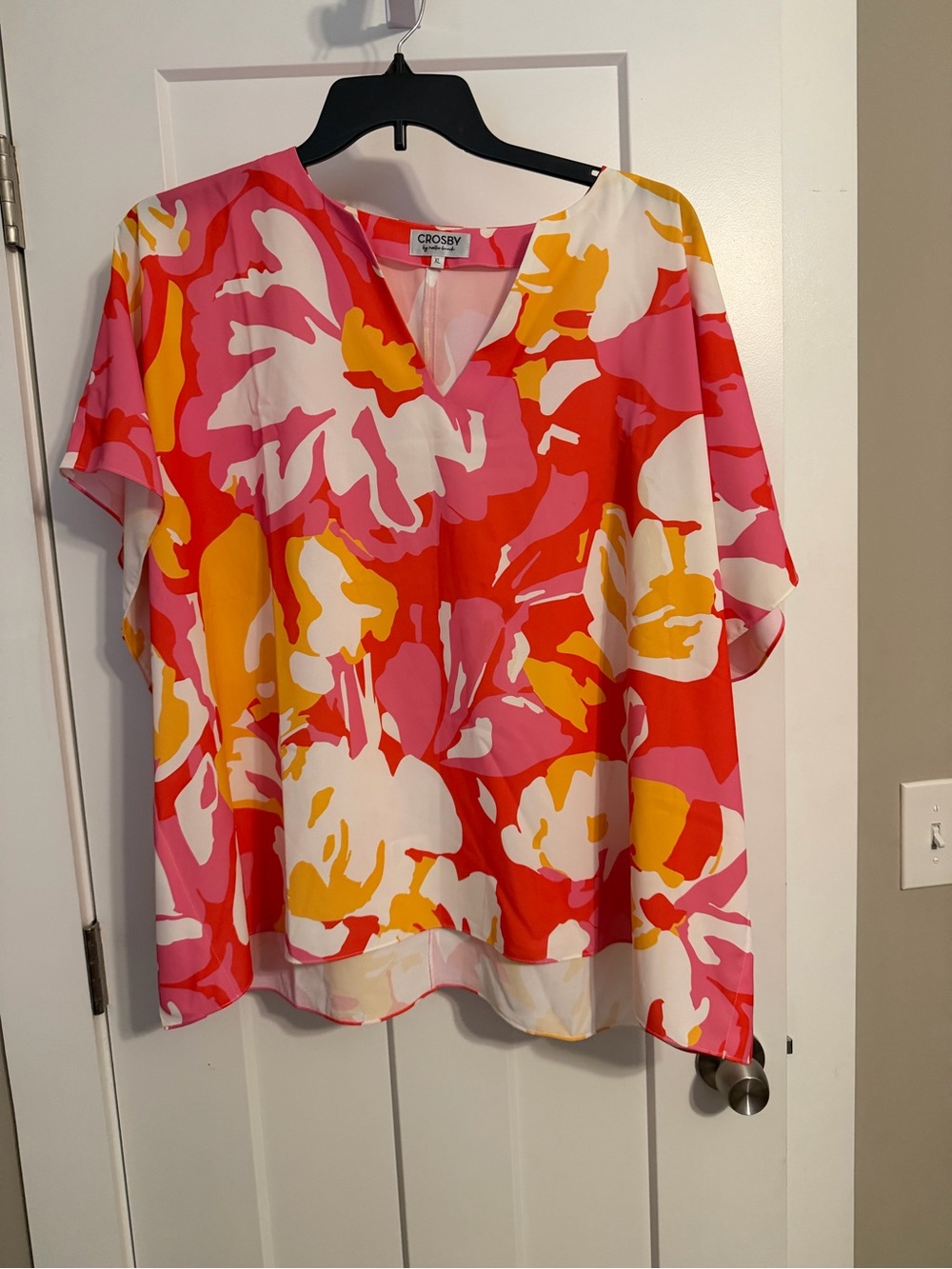 crosby. Bold Floral V-Neck Flutter Sleeve Tunic - Pink/Red/Yellow/White